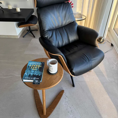 C-Shaped Solid Wood Side Table – Compact Sofa Table & Laptop Desk