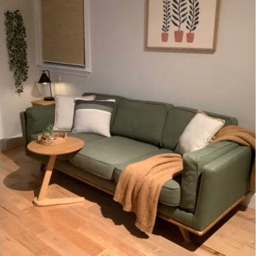 C-Shaped Solid Wood Side Table – Compact Sofa Table & Laptop Desk